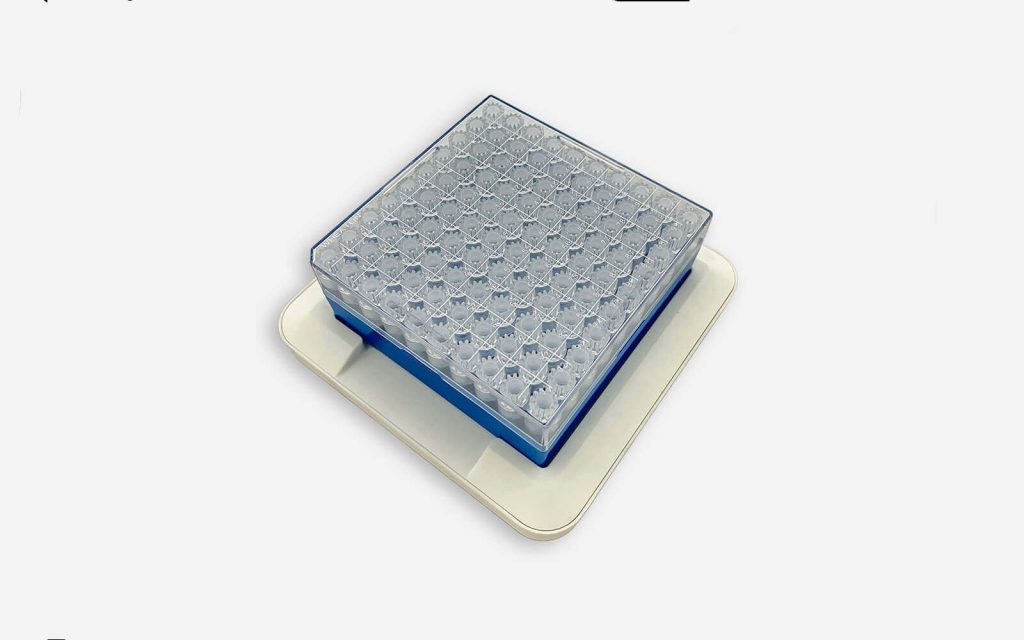 RFID Reader with 100 Multiplexed Antennas